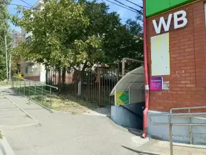 Фотография Мастерская по ремонту одежды 3